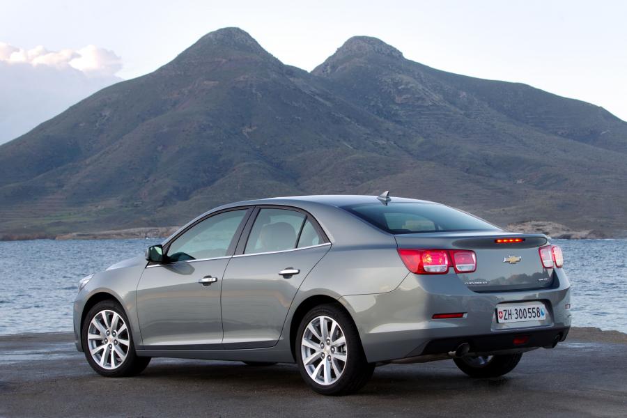  Chevrolet Malibu 2012 года  (EU) (фото 81 из 105)